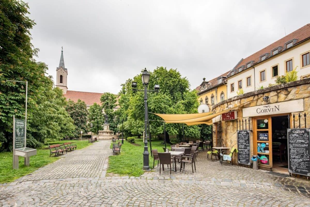 Castle View - New - Romantic Boedapest Buitenkant foto